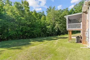 224 Delaware Ave, Mount Airy, NC 27030 - Photo 26