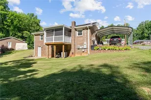224 Delaware Ave, Mount Airy, NC 27030 - Photo 24