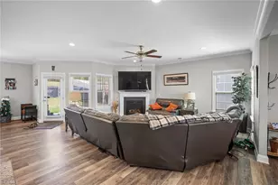 204 Montreat Dr, Lexington, NC 27295 - Photo 12