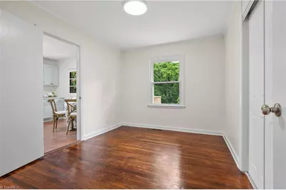 2802 Summit Avenue, Greensboro, NC 27405 - Photo 18