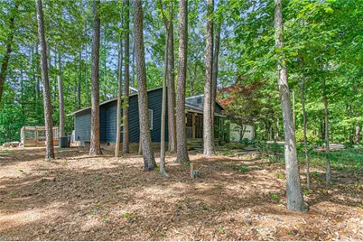 7 Hickory Trail, Thomasville, NC 27360 - Photo 2