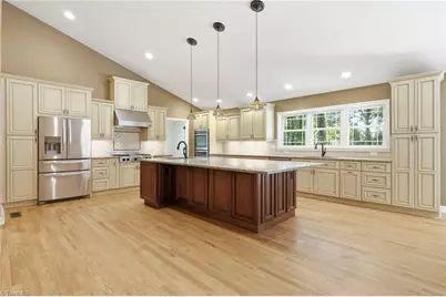 2085 Huntington Woods Drive, Lexington, NC 27295 - Photo 4