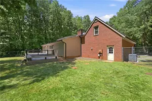 2085 Huntington Woods Dr, Lexington, NC 27295 - Photo 44