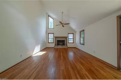 1048 Beecher Road, Winston-Salem, NC 27104 - Photo 8