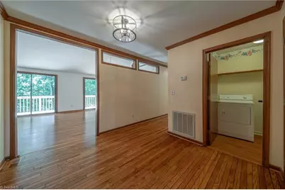 1048 Beecher Road, Winston-Salem, NC 27104 - Photo 6