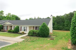 2810 WaterStone Loop, High Point, NC 27265 - Photo 4