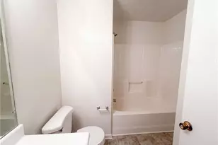 4234 Nestleway Ct, Greensboro, NC 27406 - Photo 16