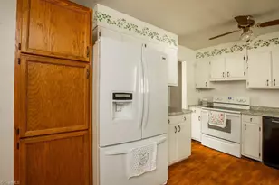 3106 Corina Cir, Archdale, NC 27263 - Photo 6