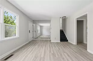 3319 Argyle Ln, Greensboro, NC 27406 - Photo 4