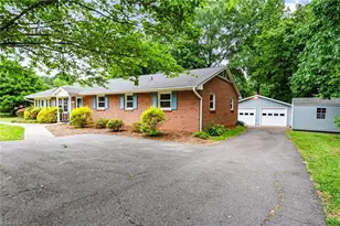 3511 Manoa Rd, Pfafftown, NC 27040 - Photo 2