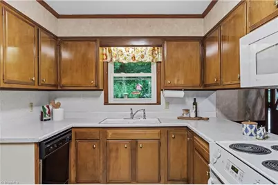 3511 Manoa Road, Pfafftown, NC 27040 - Photo 16