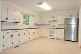 1279 N Hoots Rd, Ronda, NC 28679 - Photo 4