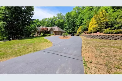 7035 Skylark Road, Pfafftown, NC 27040 - Photo 36
