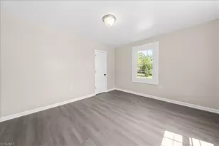628 Elm St, Graham, NC 27253 - Photo 16
