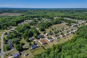 251 River Run Dr, Reidsville, NC 27320 - Photo 28