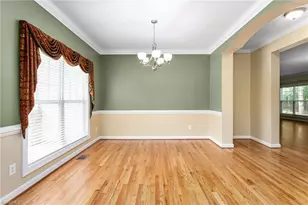 4007 Cullen Ct, Burlington, NC 27215 - Photo 10