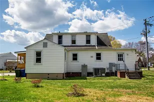 414 S Maple St, Graham, NC 27253 - Photo 26