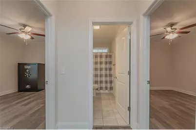 403 Freemont Drive, Thomasville, NC 27370 - Photo 8