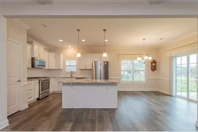 403 Freemont Drive, Thomasville, NC 27370 - Photo 22