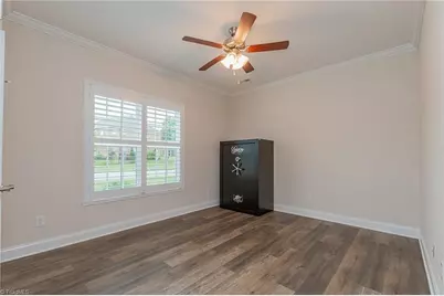 403 Freemont Drive, Thomasville, NC 27370 - Photo 10
