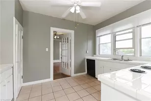1025 W End Blvd, Winston-Salem, NC 27101 - Photo 10