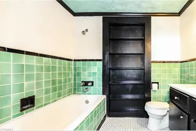 1025 West End Boulevard, Winston-Salem, NC 27101 - Photo 26