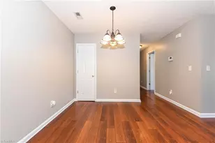 5805 Battery Dr, Greensboro, NC 27409 - Photo 8