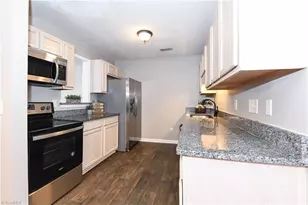 5805 Battery Dr, Greensboro, NC 27409 - Photo 10