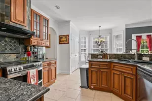 2912 Nabors Rd, Greensboro, NC 27405 - Photo 16