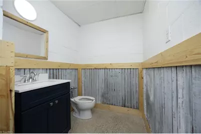 43 W Main Street, Yanceyville, NC 27379 - Photo 20