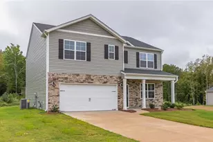 728 Bryson Blvd, Lexington, NC 27295 - Photo 2