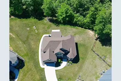 7501 Monty Drive, Kernersville, NC 27284 - Photo 36