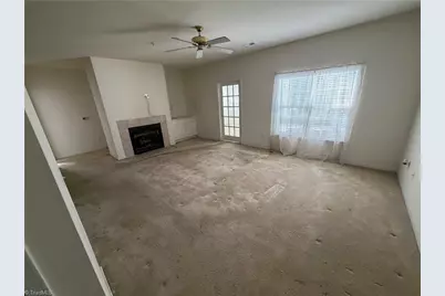 3710 Spanish Peak Drive #2B, High Point, NC 27265 - Photo 4