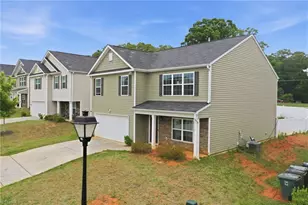 4014 Bobtail Ct, Greensboro, NC 27405 - Photo 2