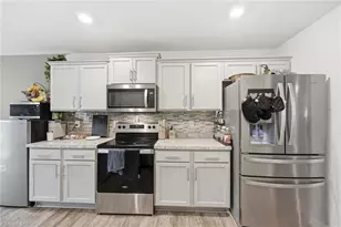 4014 Bobtail Ct, Greensboro, NC 27405 - Photo 6