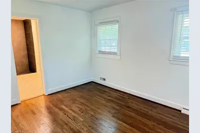 212 W Cornwallis Drive, Greensboro, NC 27408 - Photo 14