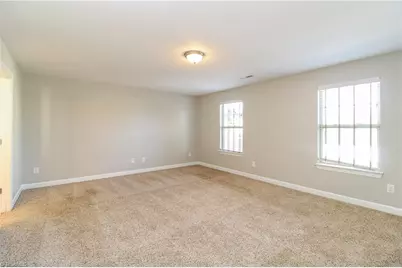 5519 Hardie Farm Drive, Greensboro, NC 27405 - Photo 12