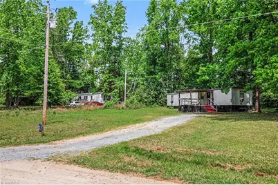 50 Pineview Circle, Wadesboro, NC 28170 - Photo 14