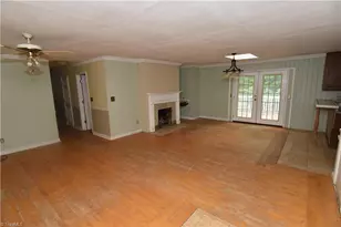 8220 Troxaway Ct, Lewisville, NC 27023 - Photo 12
