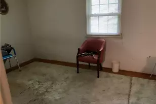 1 Tilley Ct, Greensboro, NC 27402 - Photo 6