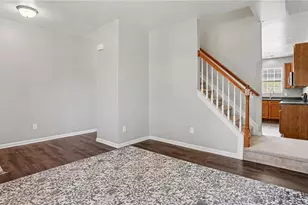 518 Macgregor Dr, Burlington, NC 27217 - Photo 10
