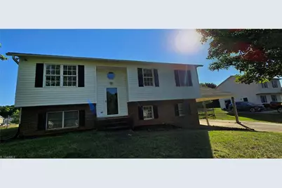 1053 Kentland Drive, King, NC 27021 - Photo 2