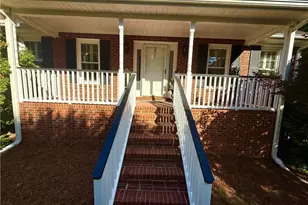 411 Williams Meadow Ln, Winston-Salem, NC 27127 - Photo 8