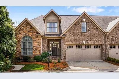 6 Blakeney Place, Greensboro, NC 27408 - Photo 1