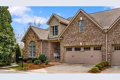 6 Blakeney Place, Greensboro, NC 27408 - Photo 2