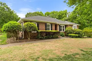 211 Hidden Creek Dr, Advance, NC 27006 - Photo 8