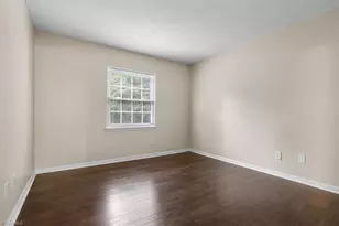 5611 Hornaday Rd, Greensboro, NC 27409 - Photo 16