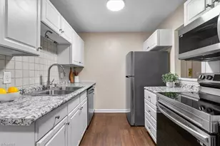 5611 Hornaday Rd, Greensboro, NC 27409 - Photo 10