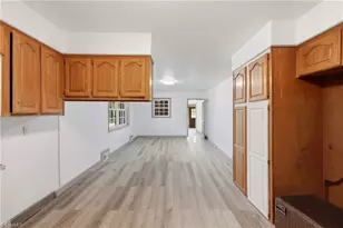 954 Parsonsville Rd, Purlear, NC 28665 - Photo 20