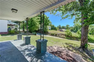 2102 Carolina Mill Rd, Burlington, NC 27217 - Photo 10